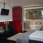 Arkadia Love hôtel *