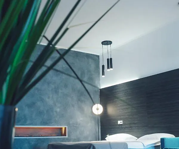 Love hotel Arkadia *