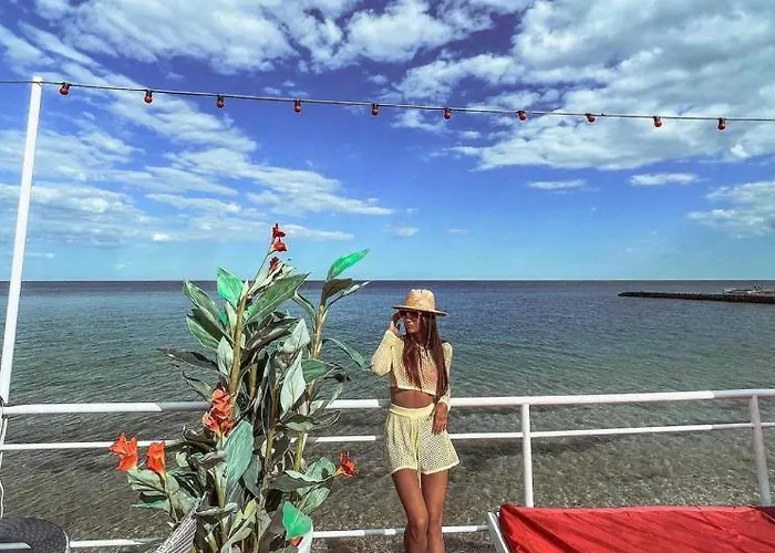 Love hotel Arkadia *